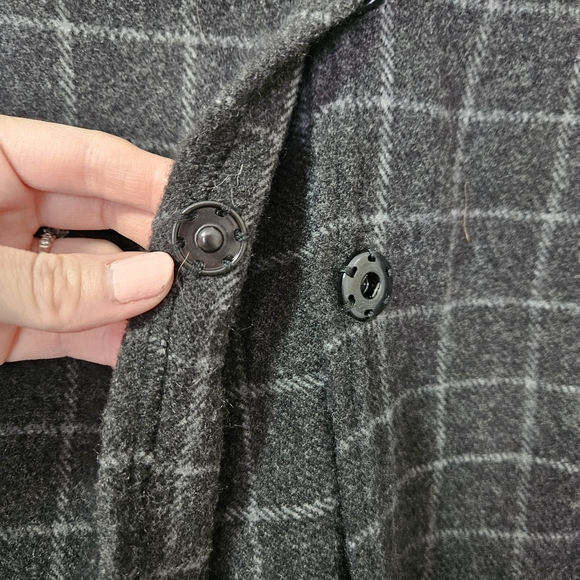 Reitmans plaid poncho - Picture 4 of 6